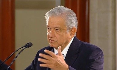 La UNAM debe hacer más con menos y acabar con los lujos: López Obrador